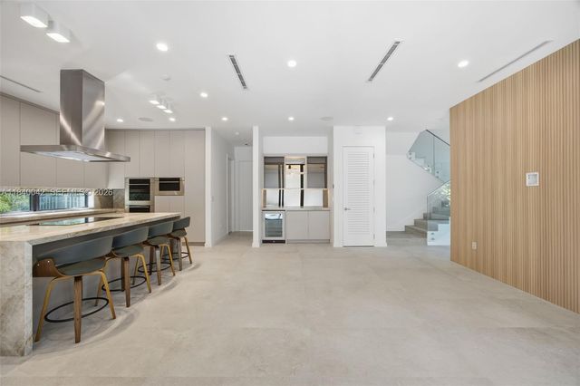 7965 SW 53rd Ave, Miami, FL 33143