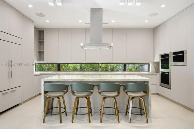 7965 SW 53rd Ave, Miami, FL 33143