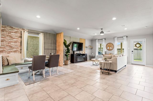 3525 Pearl Mill Lane, Conroe, TX 77301