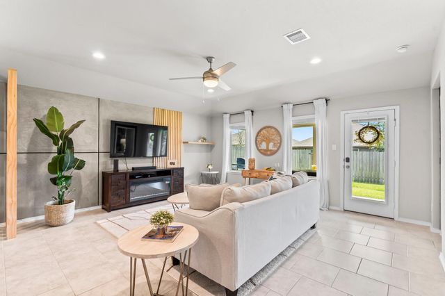 3525 Pearl Mill Lane, Conroe, TX 77301