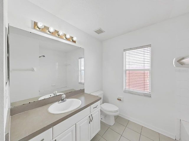 1834 RAVEN GLEN DRIVE, Ruskin, FL 33570