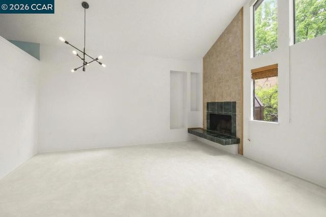 8131 Camelback Pl, Pleasant Hill, CA 94523