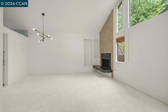 8131 Camelback Pl, Pleasant Hill, CA 94523