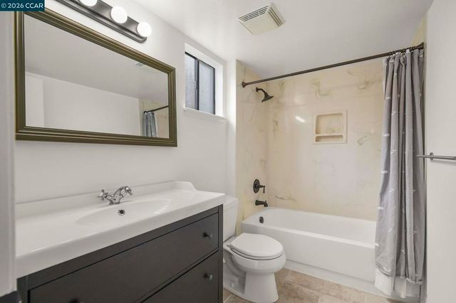 8131 Camelback Pl, Pleasant Hill, CA 94523