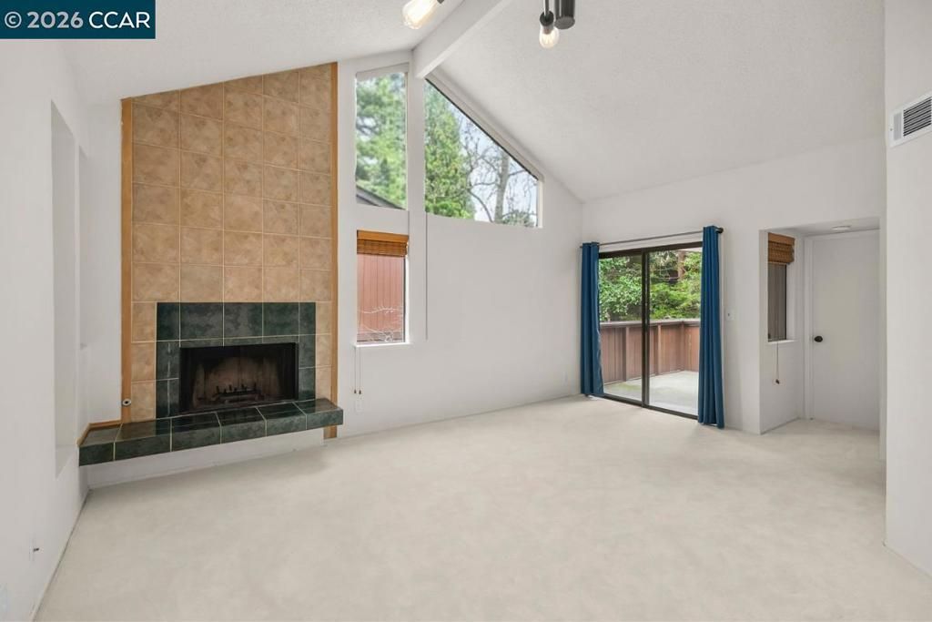 8131 Camelback Pl, Pleasant Hill, CA 94523