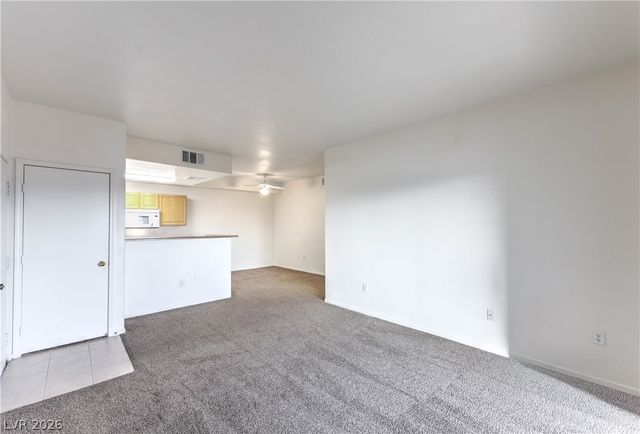 8250 North Grand Canyon Drive 2074, Las Vegas, NV 89166