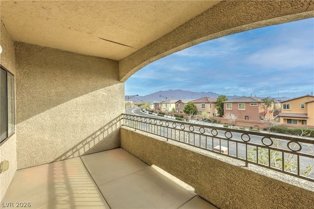 8250 North Grand Canyon Drive 2074, Las Vegas, NV 89166