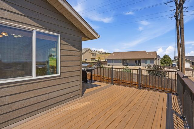 1106 LENNON LANE, Rapid City, SD 57701