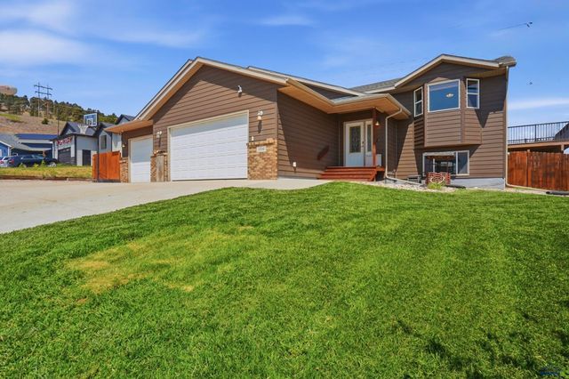 1106 LENNON LANE, Rapid City, SD 57701