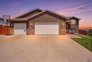 1106 LENNON LANE, Rapid City, SD 57701