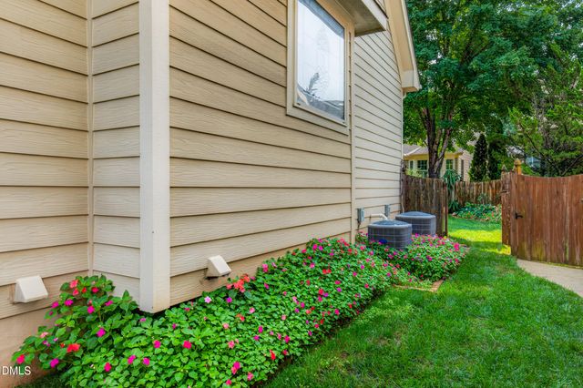 28 Old Post Court, Pittsboro, NC 27312