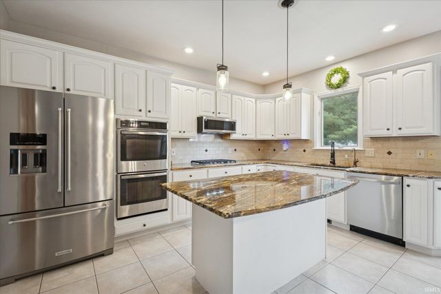 14124 Northampton Court, Granger, IN 46530