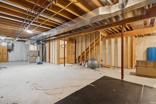 14124 Northampton Court, Granger, IN 46530