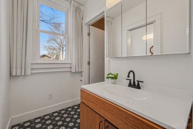 3449 Craig Avenue, Cincinnati, OH 45211