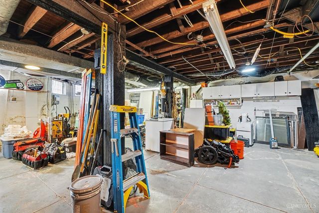 3449 Craig Avenue, Cincinnati, OH 45211