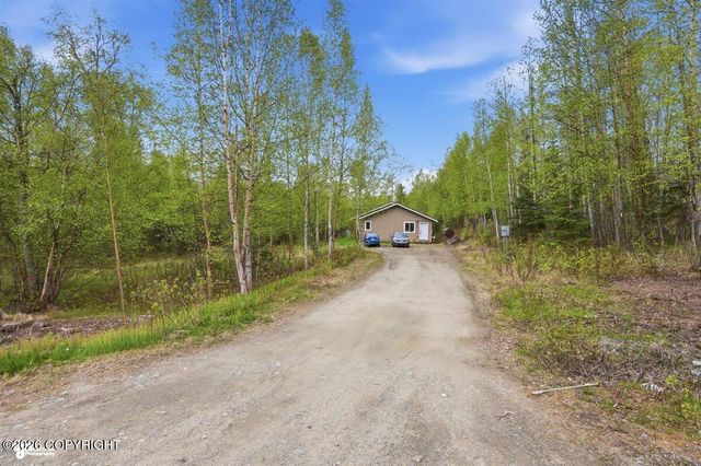 2880 S Edelweiss Drive, Wasilla, AK 99623