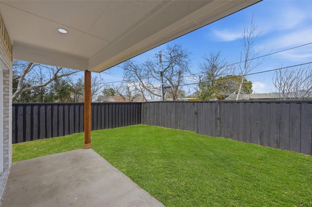 2633 Overland Drive, Farmers Branch, TX 75234