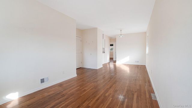 1270 Rosedale Avenue, Bronx, NY 10472