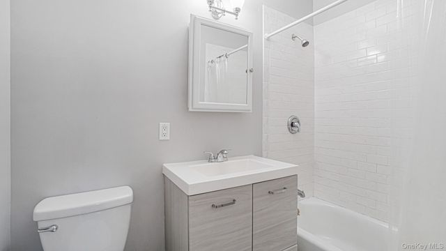 1270 Rosedale Avenue, Bronx, NY 10472