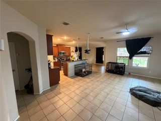 5202 Dauphin DR, Belton, TX 76513