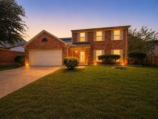 6104 Bay Hill, Arlington, TX 76018