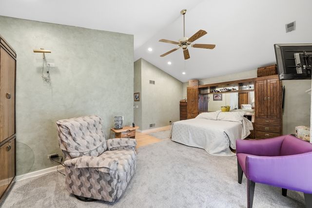 3580 Londonderry Court, Hoffman Estates, IL 60067
