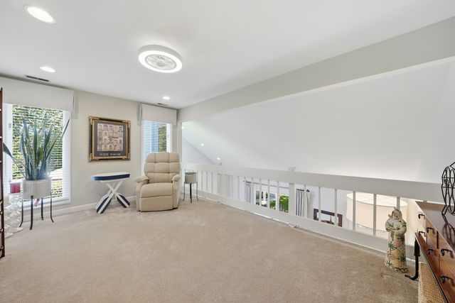 3580 Londonderry Court, Hoffman Estates, IL 60067