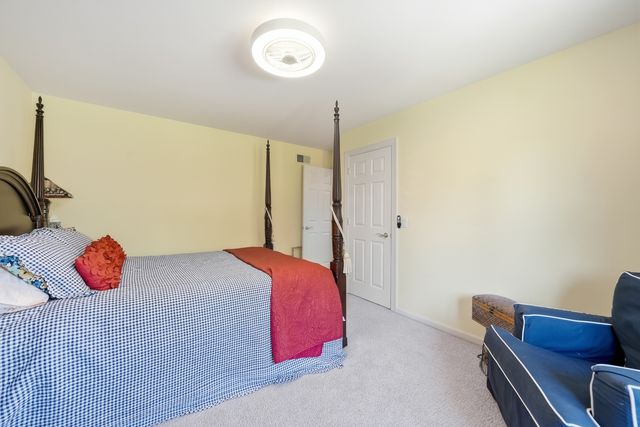 3580 Londonderry Court, Hoffman Estates, IL 60067