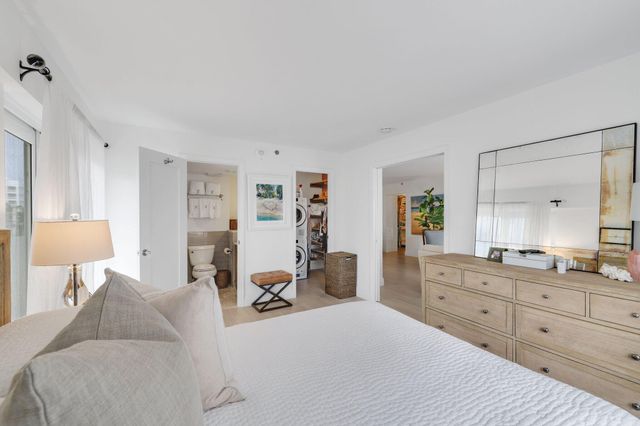 3221 S Ocean Boulevard 301, Highland Beach, FL 33487