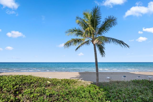3221 S Ocean Boulevard 301, Highland Beach, FL 33487