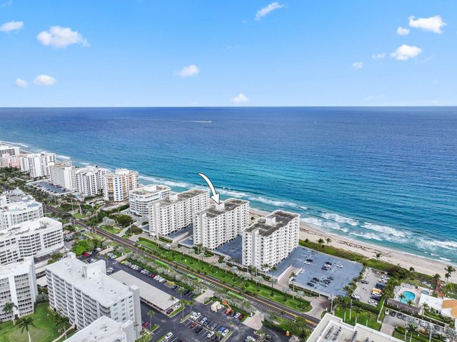 3221 S Ocean Boulevard 301, Highland Beach, FL 33487