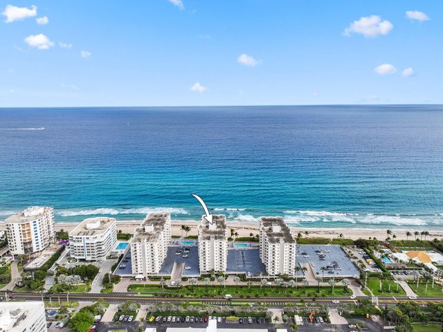 3221 S Ocean Boulevard 301, Highland Beach, FL 33487