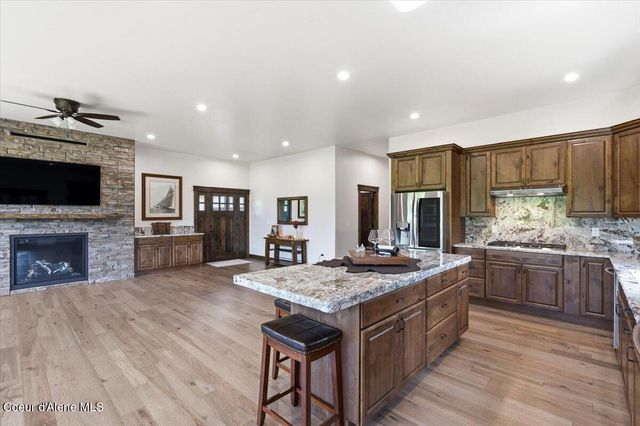 216 Mara Meadows, Athol, ID 83801