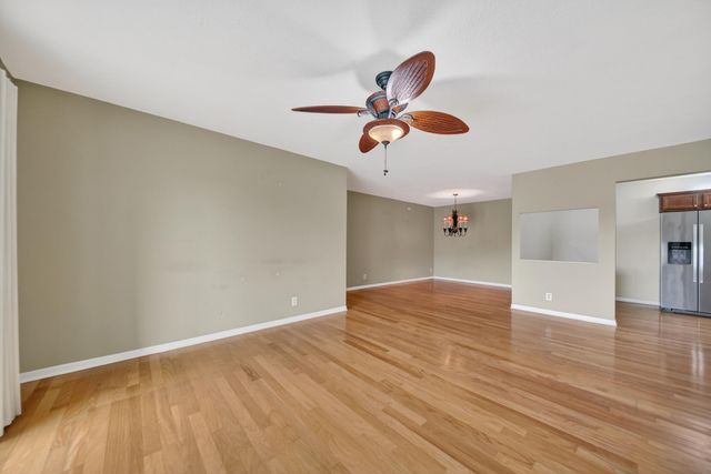 1575 SW Silver Pine Way 108-d2, Palm City, FL 34990