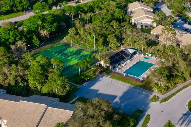 1575 SW Silver Pine Way 108-d2, Palm City, FL 34990
