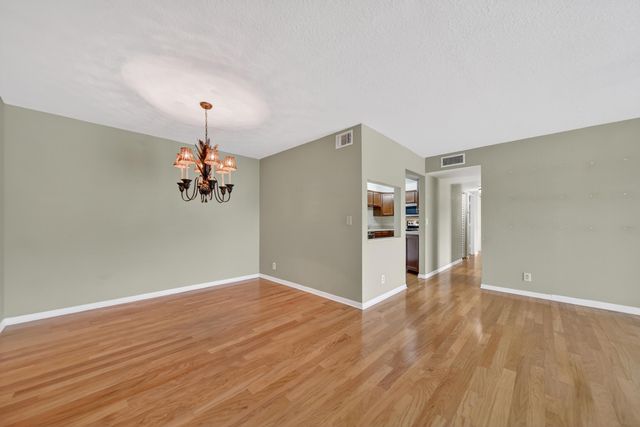 1575 SW Silver Pine Way 108-d2, Palm City, FL 34990