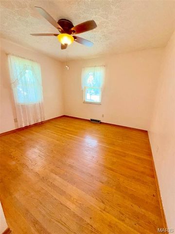 1613 Wellington Drive, Granite City, IL 62040
