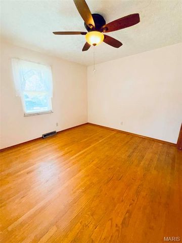 1613 Wellington Drive, Granite City, IL 62040
