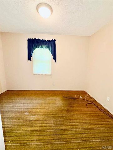 1613 Wellington Drive, Granite City, IL 62040
