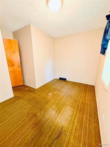 1613 Wellington Drive, Granite City, IL 62040