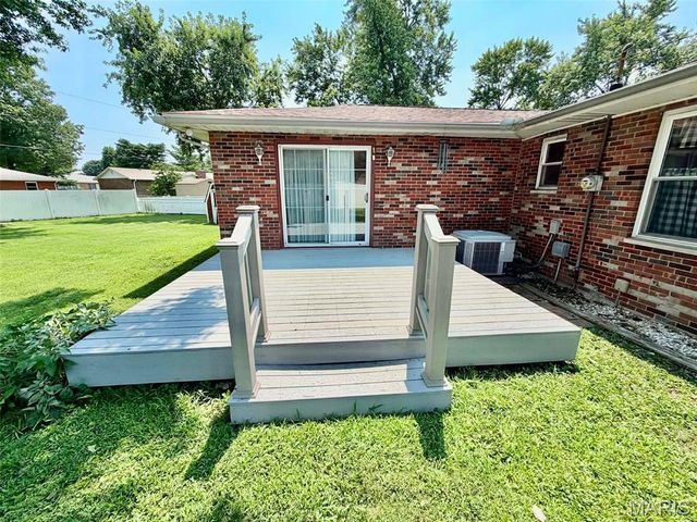 1613 Wellington Drive, Granite City, IL 62040