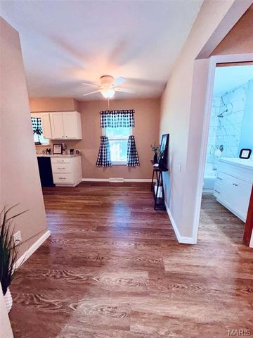 1613 Wellington Drive, Granite City, IL 62040