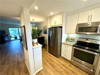 400 Forest Lakes BLVD 301, Naples, FL 34105
