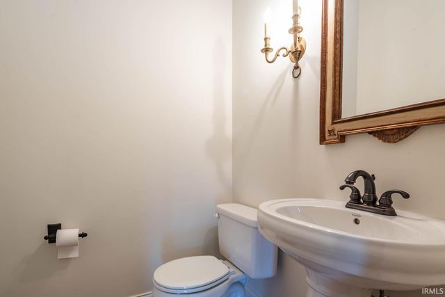 6404 N Braksway Drive, Bloomington, IN 47408