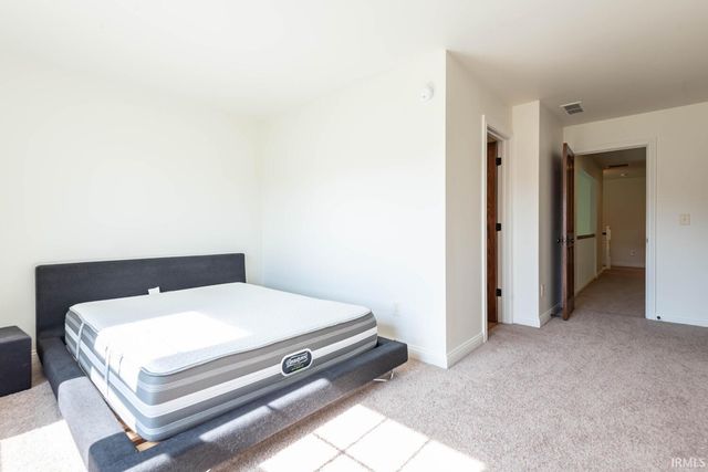 6404 N Braksway Drive, Bloomington, IN 47408