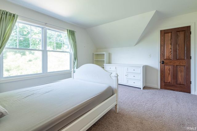 6404 N Braksway Drive, Bloomington, IN 47408