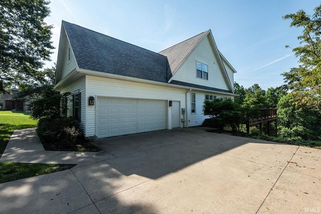 6404 N Braksway Drive, Bloomington, IN 47408