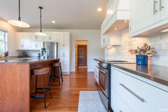 6404 N Braksway Drive, Bloomington, IN 47408