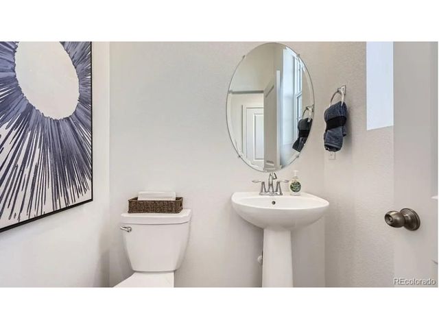 15556 Gilpin Ave, Parker, CO 80134