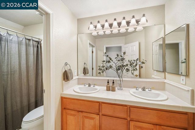 1151 Keaveny Ct., Walnut Creek, CA 94597